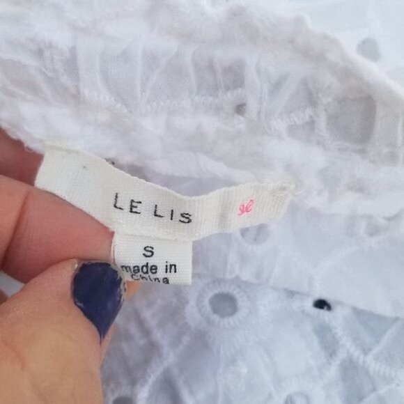 Le Lis white eyelet cropped off the shoulder top small - Picture 5 of 5